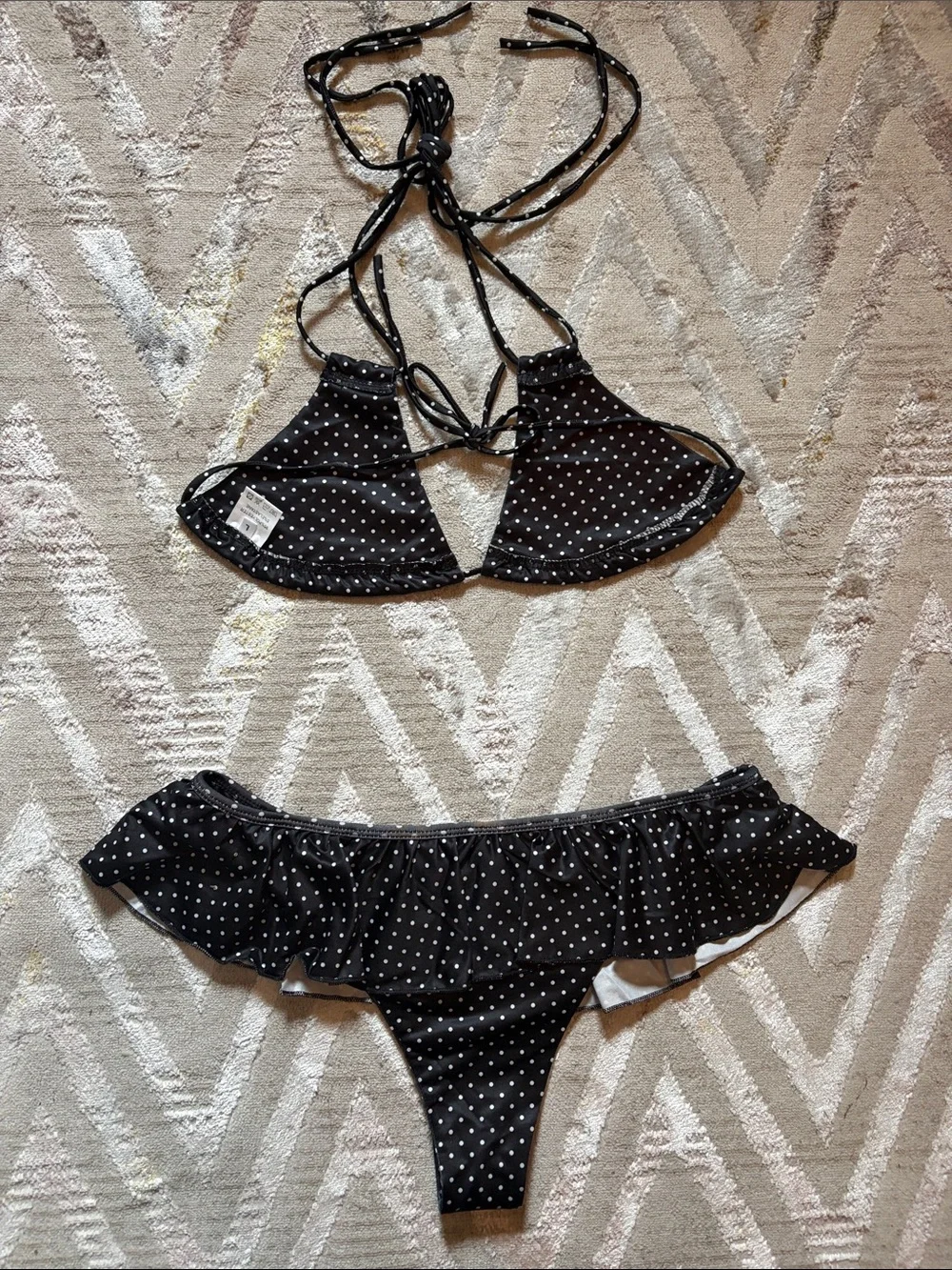 Women’s Black Polka Dot Ruffle Bikini Set
